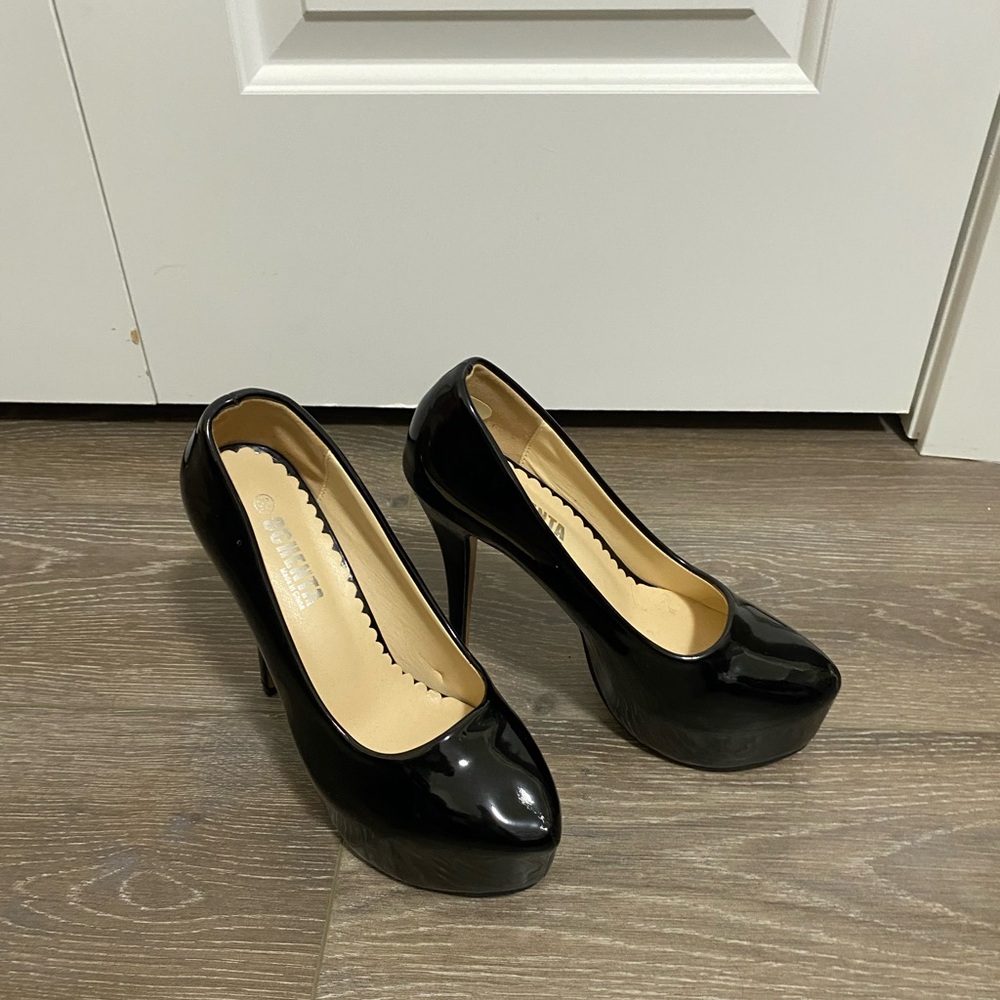 Women’s Black Patent Platform High Heel Pumps